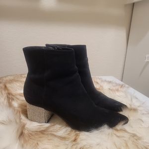 Diamond block heels suede boots